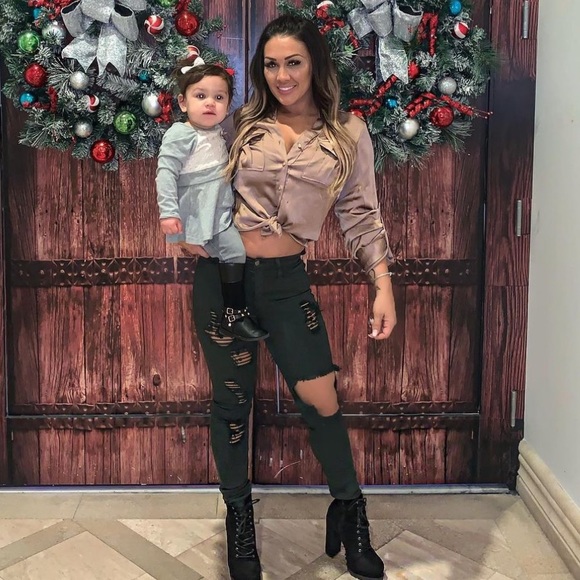 Silk button up top - Picture 1 of 1